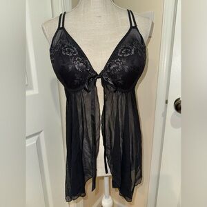Maidenform Elegant Black Lace Babydoll Lingerie. Size 38D. Never worn.
